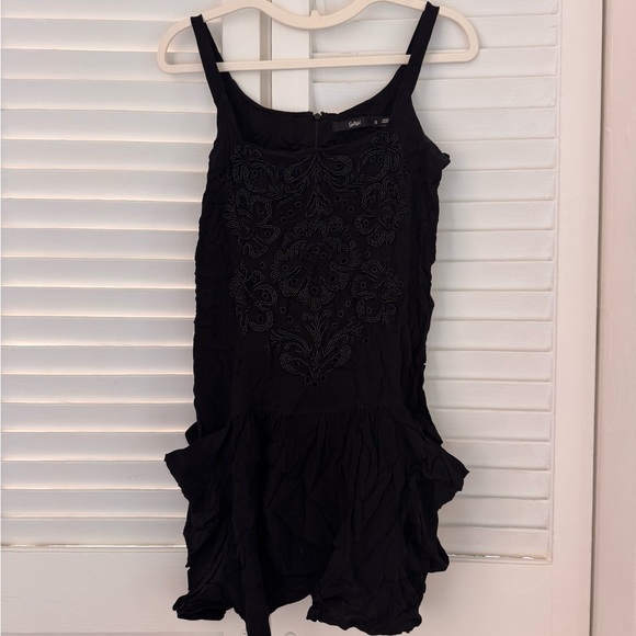 Sportsgirl Dresses & Skirts - Sportsgirl Beaded Embroidered Little Black Dress